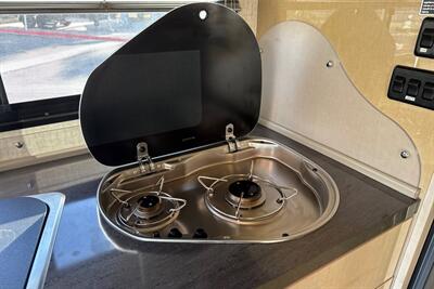 2015 Winnebago View 24J - Photo 19 - Santa Fe Springs, CA 90670