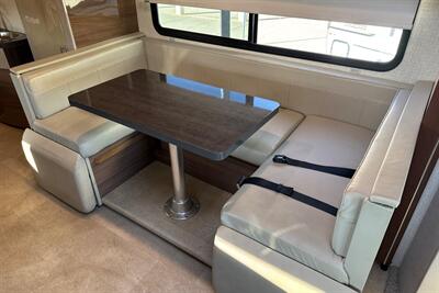 2015 Winnebago View 24J - Photo 14 - Santa Fe Springs, CA 90670