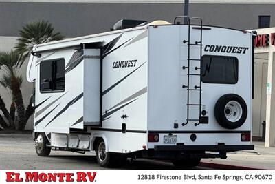 2024 Gulf Stream Conquest 6238   - Photo 6 - Santa Fe Springs, CA 90670