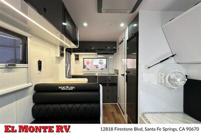 2026 MDC XT17HRT FAMILY OGE 25FT   - Photo 21 - Santa Fe Springs, CA 90670