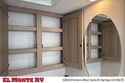 2026 Forest River Sunseeker 3010DS   - Photo 29 - Santa Fe Springs, CA 90670