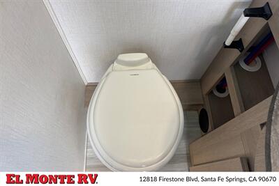 2026 Forest River Sunseeker 3010DS   - Photo 31 - Santa Fe Springs, CA 90670