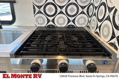 2026 Forest River Sunseeker 3010DS   - Photo 19 - Santa Fe Springs, CA 90670