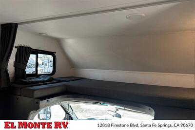 2026 Forest River Sunseeker 3010DS   - Photo 35 - Santa Fe Springs, CA 90670
