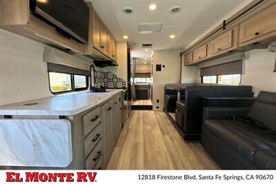 2026 Forest River Sunseeker 3010DS   - Photo 13 - Santa Fe Springs, CA 90670