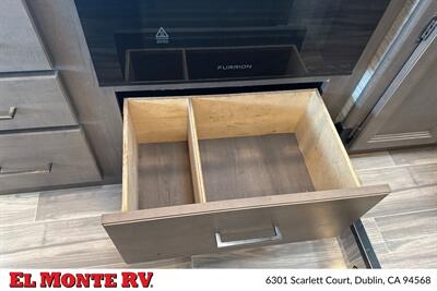 2024 Thor Four Winds 22E   - Photo 25 - Dublin, CA 94568