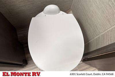 2024 Thor Four Winds 22E   - Photo 34 - Dublin, CA 94568