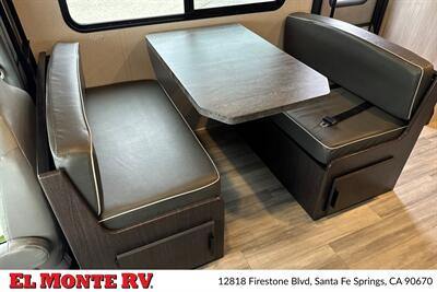 2023 Forest River Sunseeker 3250DSLE   - Photo 14 - Santa Fe Springs, CA 90670