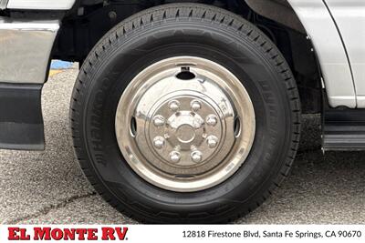 2023 Forest River Sunseeker 3250DSLE   - Photo 51 - Santa Fe Springs, CA 90670