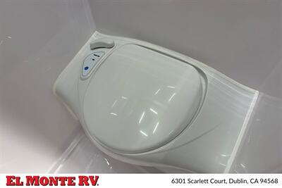 2027 MDC XL15HR-4E OGE OGE   - Photo 25 - Dublin, CA 94568