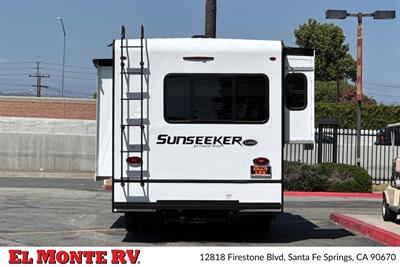 2024 Forest River Sunseeker 3010DS   - Photo 4 - Santa Fe Springs, CA 90670