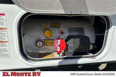 2025 Gulf Stream Conquest 6238   - Photo 53 - Santa Fe Springs, CA 90670