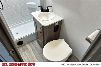 2025 Gulf Stream Conquest 6238   - Photo 28 - Santa Fe Springs, CA 90670