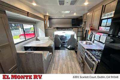 2025 Gulf Stream Conquest 6238   - Photo 37 - Santa Fe Springs, CA 90670