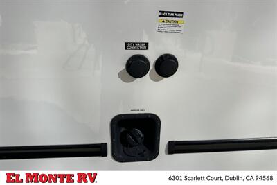 2025 Gulf Stream Conquest 6238   - Photo 56 - Santa Fe Springs, CA 90670