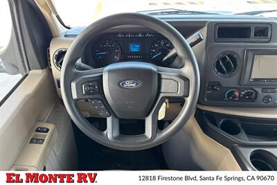 2024 Thor Four Winds 28A   - Photo 42 - Santa Fe Springs, CA 90670