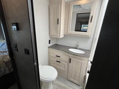 2023 Forest River Sunseeker 3250DSLE   - Photo 23 - Dublin, CA 94568