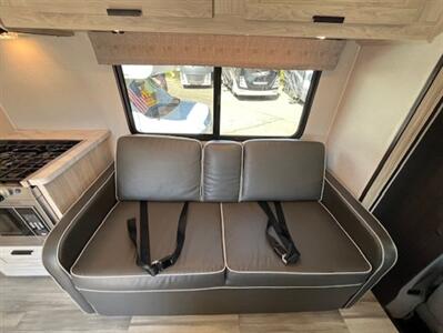2023 Forest River Sunseeker 3250DSLE   - Photo 14 - Dublin, CA 94568