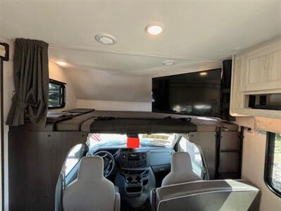 2023 Forest River Sunseeker 3250DSLE   - Photo 16 - Dublin, CA 94568