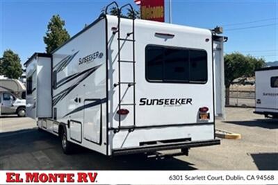 2023 Forest River Sunseeker 3250DSLE   - Photo 5 - Santa Fe Springs, CA 90670