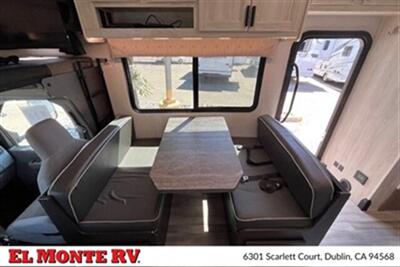 2023 Forest River Sunseeker 3250DSLE   - Photo 17 - Santa Fe Springs, CA 90670