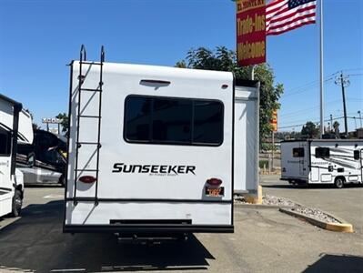 2023 Forest River Sunseeker 3250DSLE   - Photo 5 - Dublin, CA 94568