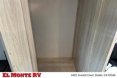 2024 Forest River Sunseeker 2150SLE - Photo 27 - Santa Fe Springs, CA 90670