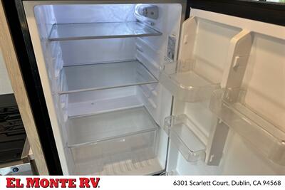 2024 Forest River Sunseeker 2150SLE - Photo 22 - Santa Fe Springs, CA 90670