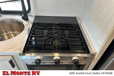 2024 Forest River Sunseeker 2150SLE - Photo 17 - Santa Fe Springs, CA 90670