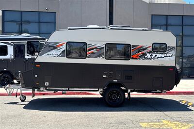 2025 MDC XT16HR ISLAND 22FT   - Photo 6 - Santa Fe Springs, CA 90670