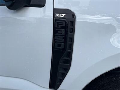 2023 Ford F-350 Super Duty XLT   - Photo 11 - Dublin, CA 94568