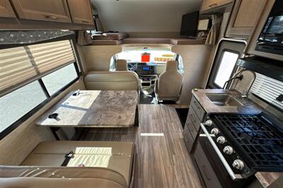 2024 Thor Four Winds 22E   - Photo 38 - Santa Fe Springs, CA 90670