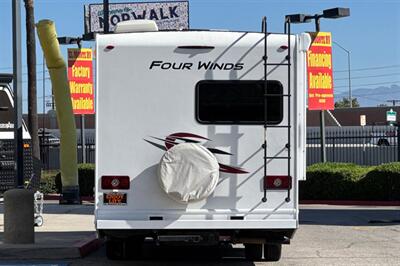 2024 Thor Four Winds 22E   - Photo 4 - Santa Fe Springs, CA 90670