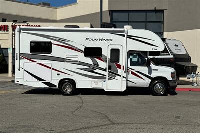 2024 Thor Four Winds 22E   - Photo 2 - Santa Fe Springs, CA 90670