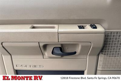 2024 Thor Four Winds 28A   - Photo 11 - Santa Fe Springs, CA 90670