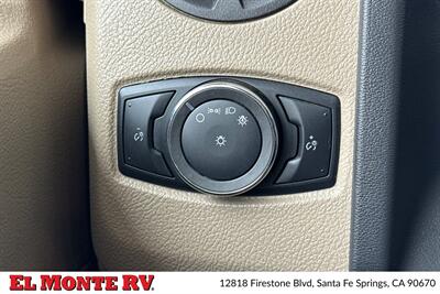 2024 Thor Four Winds 28A   - Photo 49 - Santa Fe Springs, CA 90670