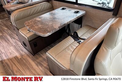 2024 Thor Four Winds 28A   - Photo 14 - Santa Fe Springs, CA 90670