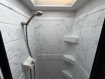 2024 Gulf Stream Conquest 6238   - Photo 34 - Santa Fe Springs, CA 90670