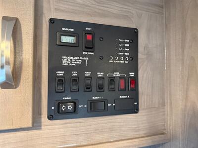 2024 Gulf Stream Conquest 6238   - Photo 40 - Santa Fe Springs, CA 90670