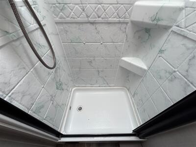 2024 Gulf Stream Conquest 6238   - Photo 35 - Santa Fe Springs, CA 90670