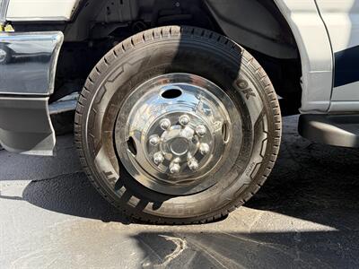 2024 Gulf Stream Conquest 6238   - Photo 42 - Santa Fe Springs, CA 90670