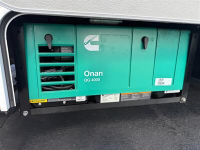 2024 Gulf Stream Conquest 6238   - Photo 43 - Santa Fe Springs, CA 90670