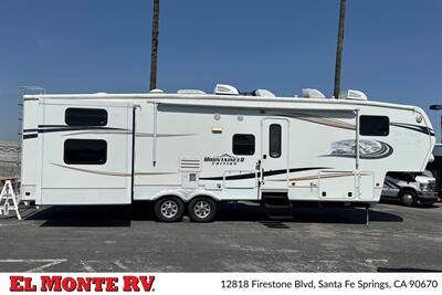 2012 Keystone Mountaineer 345DBQ - Photo 2 - Santa Fe Springs, CA 90670