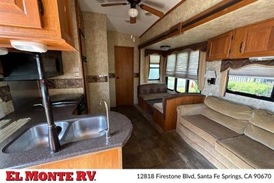 2012 Keystone Mountaineer 345DBQ - Photo 23 - Santa Fe Springs, CA 90670