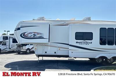 2012 Keystone Mountaineer 345DBQ - Photo 7 - Santa Fe Springs, CA 90670