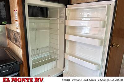 2012 Keystone Mountaineer 345DBQ - Photo 20 - Santa Fe Springs, CA 90670