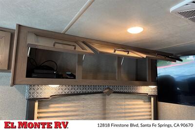 2021 Thor Hurricane 29M   - Photo 15 - Santa Fe Springs, CA 90670
