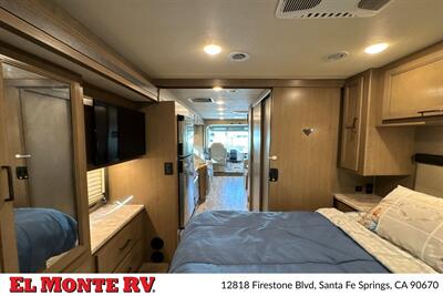 2021 Thor Hurricane 29M   - Photo 37 - Santa Fe Springs, CA 90670