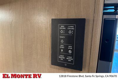 2021 Thor Hurricane 29M   - Photo 36 - Santa Fe Springs, CA 90670