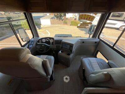 2020 Coachmen Sportscoach 339DS   - Photo 10 - Dublin, CA 94568
